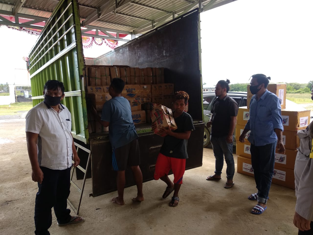 Ribuan Botol Miras Gagal Diseludupkan ke Gorontalo