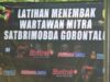 Latiihan Menembak Insan Pers dan Polri