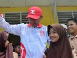 Bupati Pohuwato Ajak Siswa SDN 04 Buntulia Gapai Cita-Cita Lewat Pendidikan